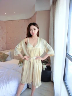 Nuisette 2 Pièces Satin Avec Kimono Assorti(Nuisette 2 Pieces Satin) 23 Nuisette 2 Pièces Satin Avec Kimono Assorti(Nuisette 2 Pieces Satin) -Boutique De Pyjamas Hb34ca7110ec44a4880d938e1c5fa0c43P