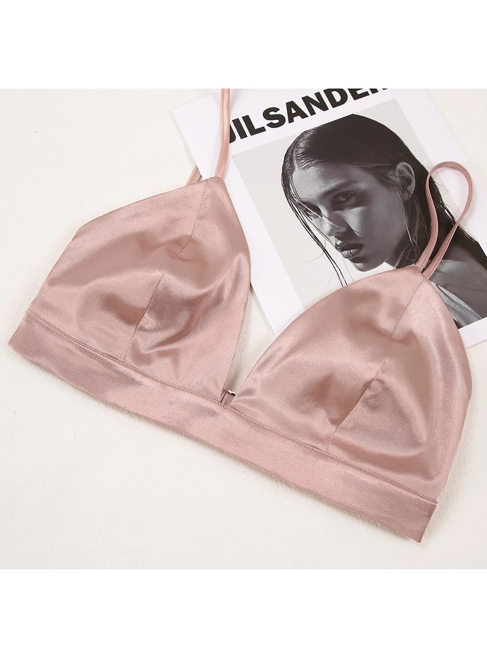 Pyjama Satin Femme Luxe Ensemble 3 Pièces(Pyjama Satin Femme Luxe) 13 Pyjama Satin Femme Luxe Ensemble 3 Pièces(Pyjama Satin Femme Luxe) – Image 13