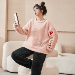 Pyjama Pilou Pilou 2 Pièces Assorti Pour Couple(Pyjama Pilou Pilou 2 Pieces) -Boutique De Pyjamas S4a8504ffbb5148f4a03dcac829be0bfcI