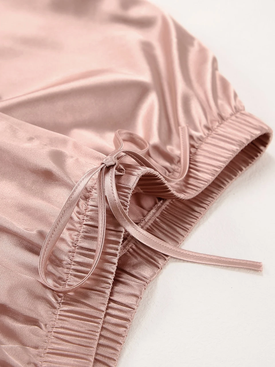 Pyjama Satin Femme Luxe Ensemble 3 Pièces(Pyjama Satin Femme Luxe) 15 Pyjama Satin Femme Luxe Ensemble 3 Pièces(Pyjama Satin Femme Luxe) – Image 15